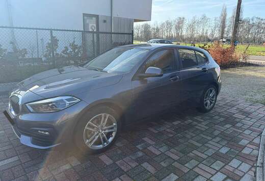 BMW 118iA
