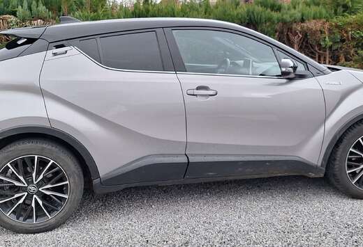 Toyota C-HR Hybrid 2.0i VVT-i C-Hic E-CVT