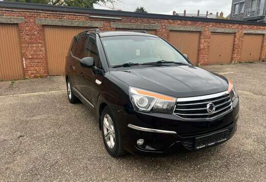 SsangYong 2.2 SV220e-XDi 2WD Turismo