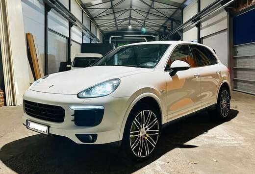 Porsche S Hybrid Tiptronic - Btw aftrekbaar