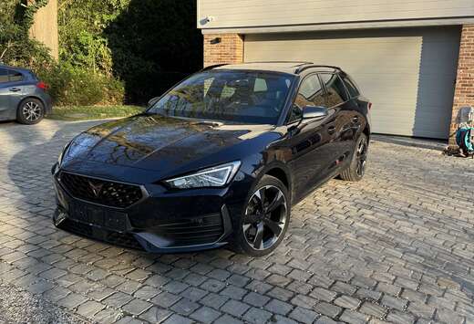 CUPRA LEON ST - HYBRID - PANO - CARPLAY