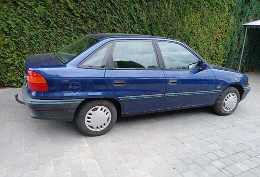 Opel 1.4i NZ GLS