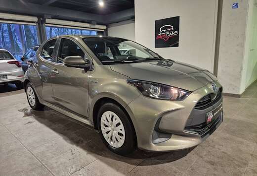 Toyota Yaris 1.3i VVT-i 16v Linea Sol