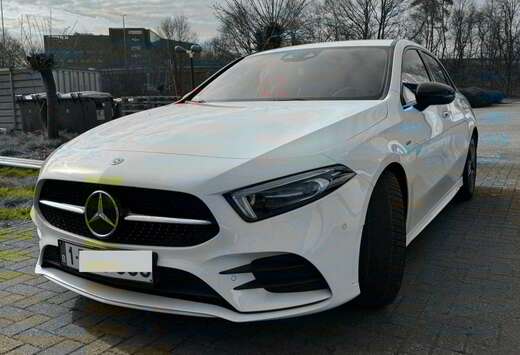 Mercedes-Benz A 180 Sport Edtition 1 AMG line