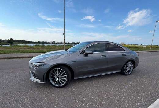 Mercedes-Benz CLA 250 e PHEV Business Solution