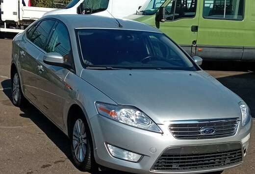 Ford TITANIUM NAVI LEDER FULL