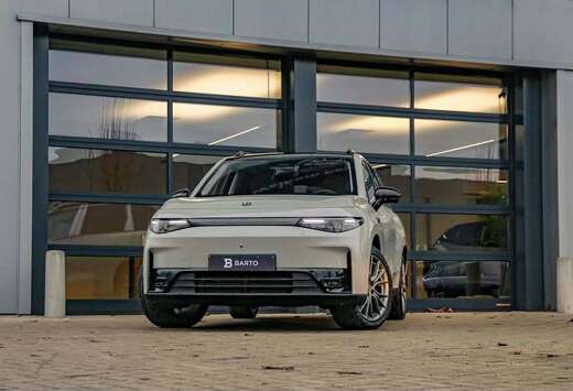 REEV  Design  215 PK  360  Navi  Zetelver...