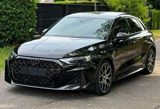 Audi RS3 Sportback 2.5 TFSI Quattro S tronic