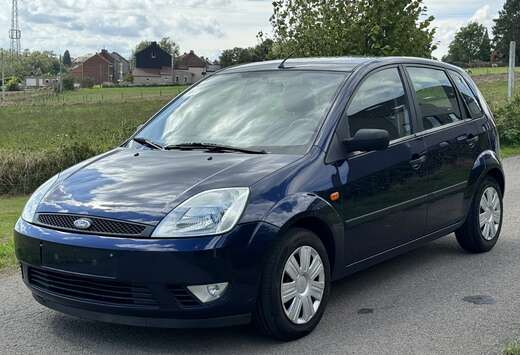 Ford 1.3i Trend 1Main Faible km Airco Ct Ok Petit Pri ...