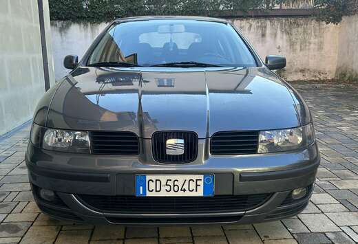 SEAT 1.4 16v Stella