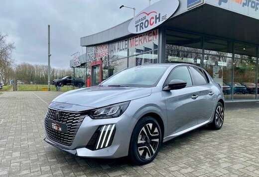 Peugeot 208 1.2i EAT8 Allure Camera + PDC V&A / App c ...