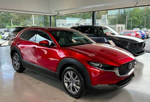 Mazda 2.0i SKYACTIV-G MHE Hakoné Bose EN STOCK