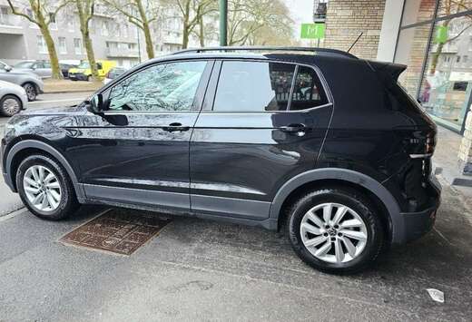 Volkswagen 1.0 TSI OPF DSG ACTIVE