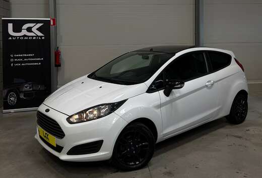 Ford Fiesta 1.0i Titanium // pack White
