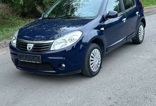 Dacia 1.2i Laureate