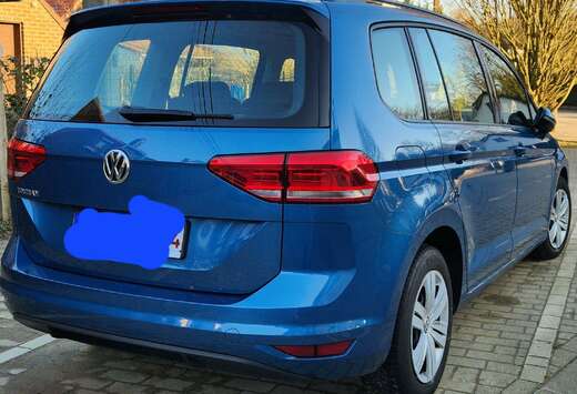 Volkswagen Touran 1.6 TDi SCR Trendline (EU6.2)