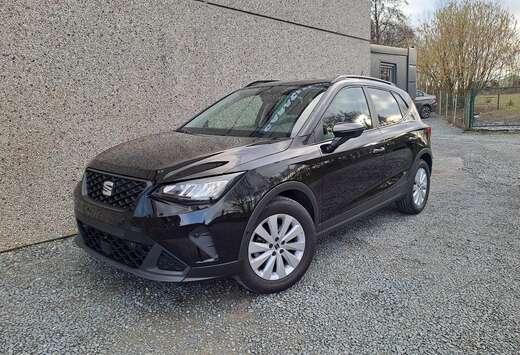 SEAT Arona 1.0 TSI Style DSG - app - camera - lane as ...