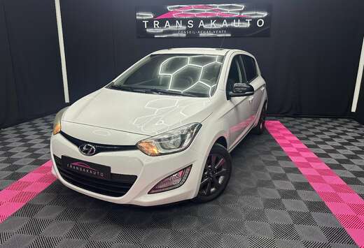 Hyundai i20 1.1 CRDi Go/ Toit Ouvrant/ Garantie / Car ...