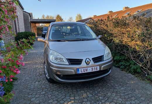 Renault Grand Scénic 1.9 dCi Privilège 5pl.