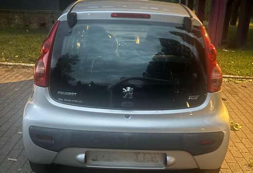 Peugeot 107 1.0i Urban Move