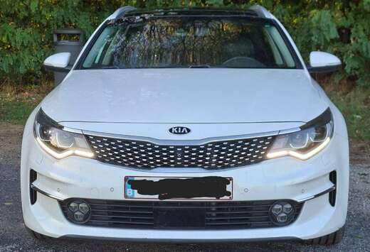 Kia Optima SW 1.7 CRDi First Edition ISG DCT