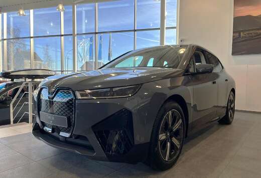 BMW xDrive 50 - Sport - NIEUW