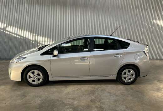 Toyota Prius (Hybrid) 1.8 VVT-I Terra *12.291 KM*