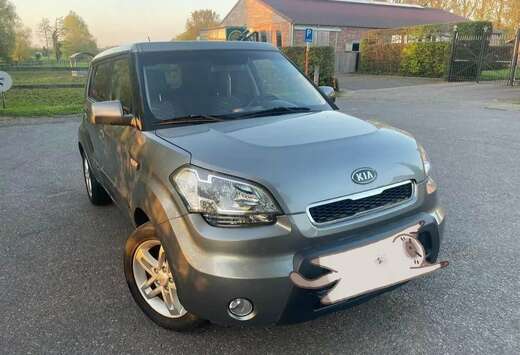 Kia 1.6 16V 126 ch Play