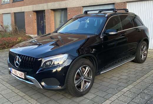 Mercedes-Benz GLC 220 d 4Matic 9G-TRONIC
