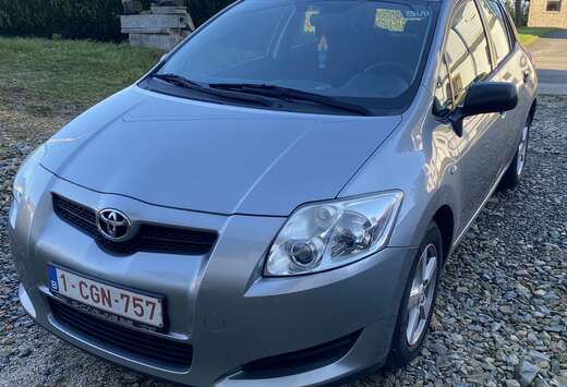 Toyota 1.4D4D Luna mit Klima und Tüv