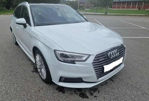 Audi A3 Sportback 1.6 TDi Ambition Start/Stop DPF S t ...