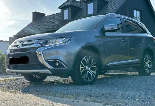 Mitsubishi Outlander 2.2 DI-D 4WD *Slechts 33000 km*7 ...
