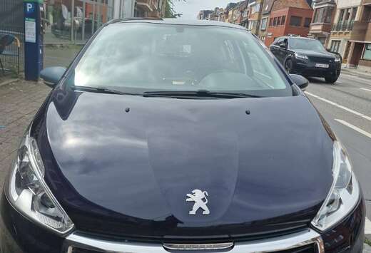Peugeot 208 1.2i PureTech Active