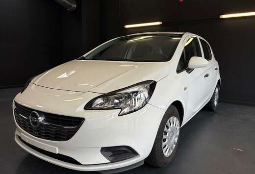Opel Corsa 1.2i Essentia.                             ...