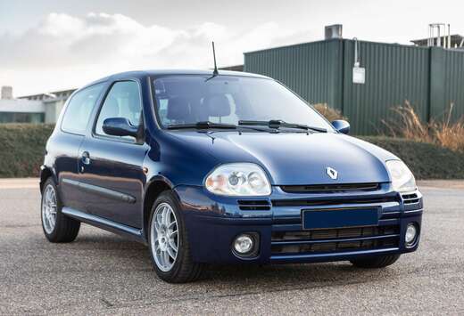 Renault Clio 2.0 16V Renault Sport