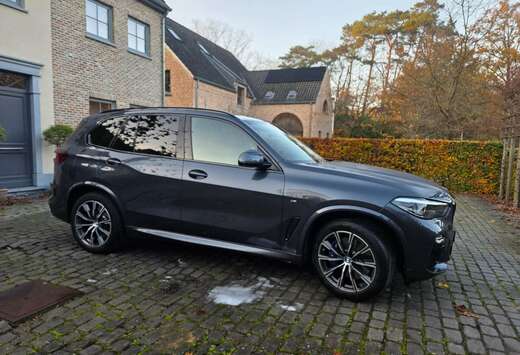 BMW X5 xDrive45e