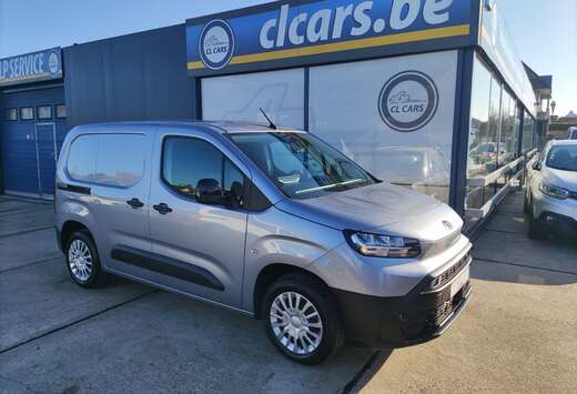 Toyota 1.5D/Euro6/3pl/Navi/Cam/Cc/Bt/Carplay/18099Ex