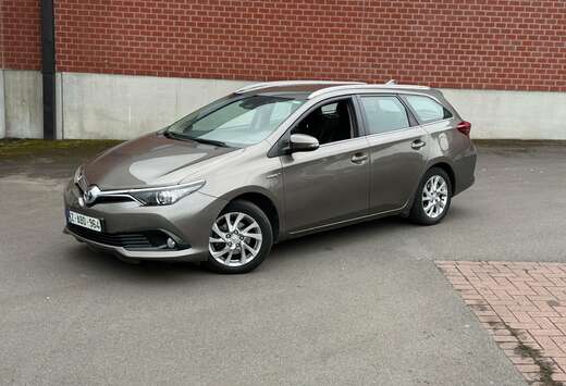 Toyota Auris SW HEV 1.8i HSD Freestyle E-CVT