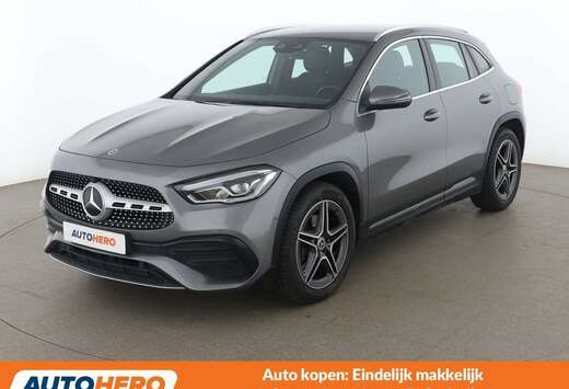 Mercedes-Benz GLA 200 AMG Line
