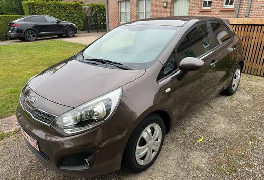 Kia Rio 1.2i Lounge