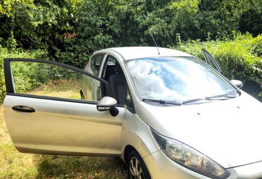 Ford 1.5 TDCi Ambiente DPF (EU6)