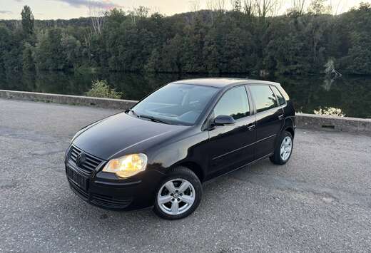 Volkswagen 1.4 16V Essence – 75 ch
