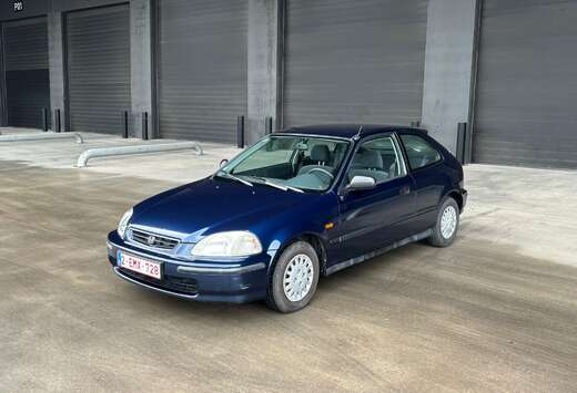 Honda Civic 1.4i S