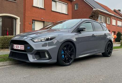 Ford Focus Rs lichtevracht