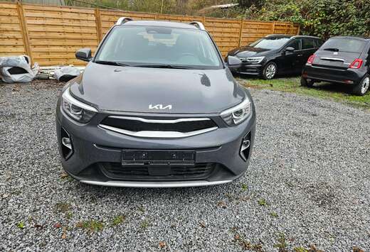 Kia Stonic 1.0 T MHEV Business Line ISG