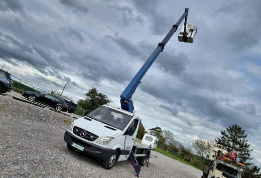 Mercedes-Benz 515 CDI * ELEVATEUR  5 TONNES