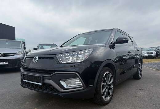 SsangYong XLV Grande Tivoli / Diesel / Navigatie / Ca ...
