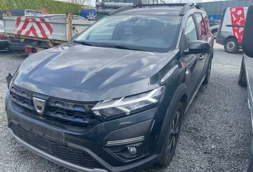 Dacia Jogger 1.0 TCe  7pl. ( léger accident - pas de ...