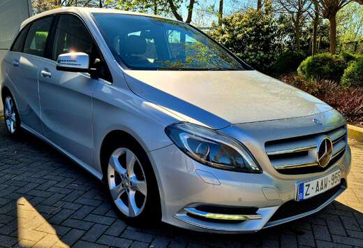 Mercedes-Benz B 180 CDI Sportpack Navi Leder.