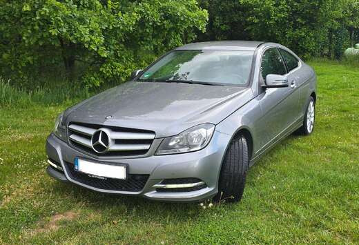 Mercedes-Benz C 220 CDI BE Coupé